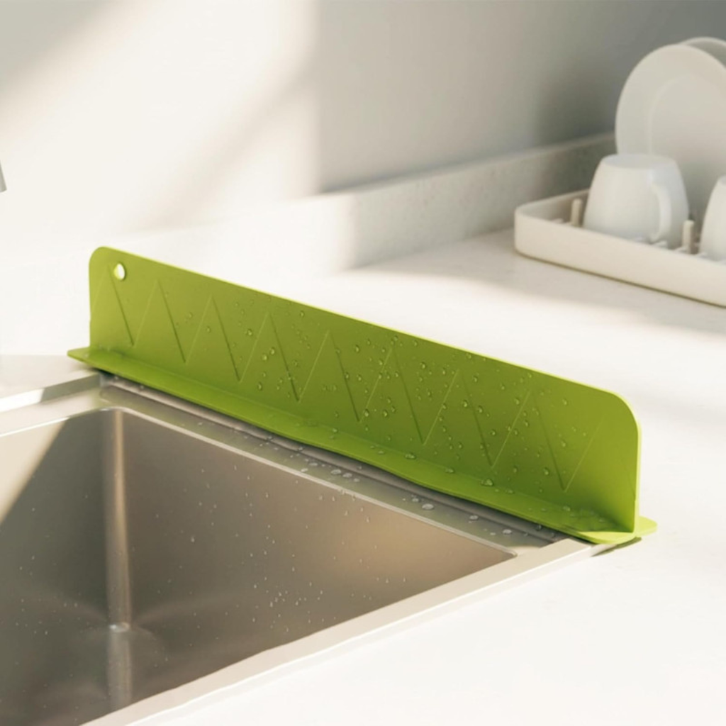 Silicone Sink Splash Guard with Suction