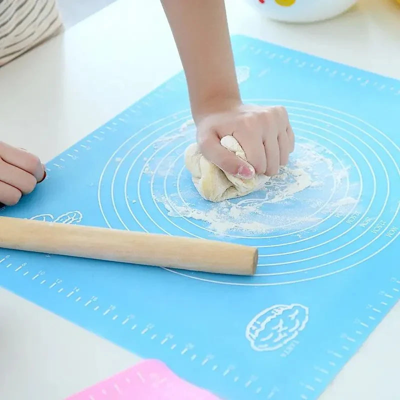 Silicone Rolling Roti Mat - Random Colors